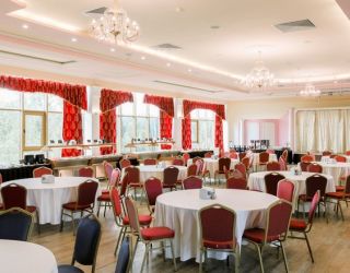 *Парк-отель "Покровское" (бывш. "Царский лес")