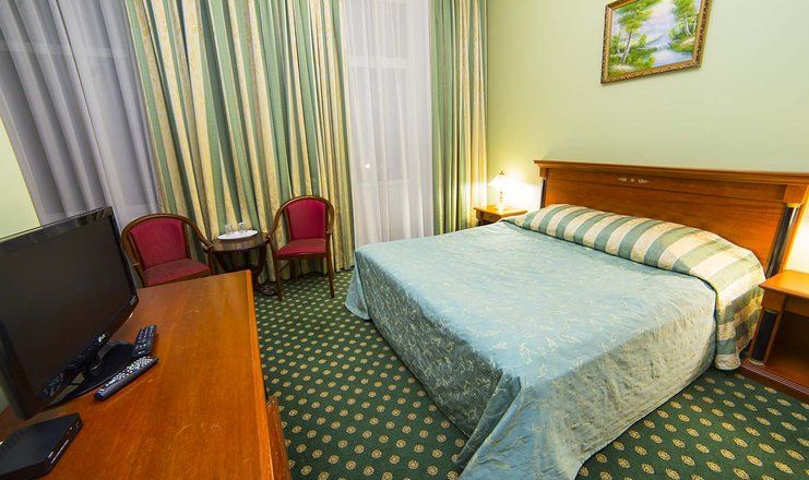 *Парк-отель "Покровское" (бывш. "Царский лес")