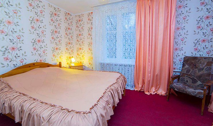 *Парк-отель "Покровское" (бывш. "Царский лес")