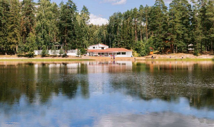 Парк-отель Покровское (бывш. Царский лес)